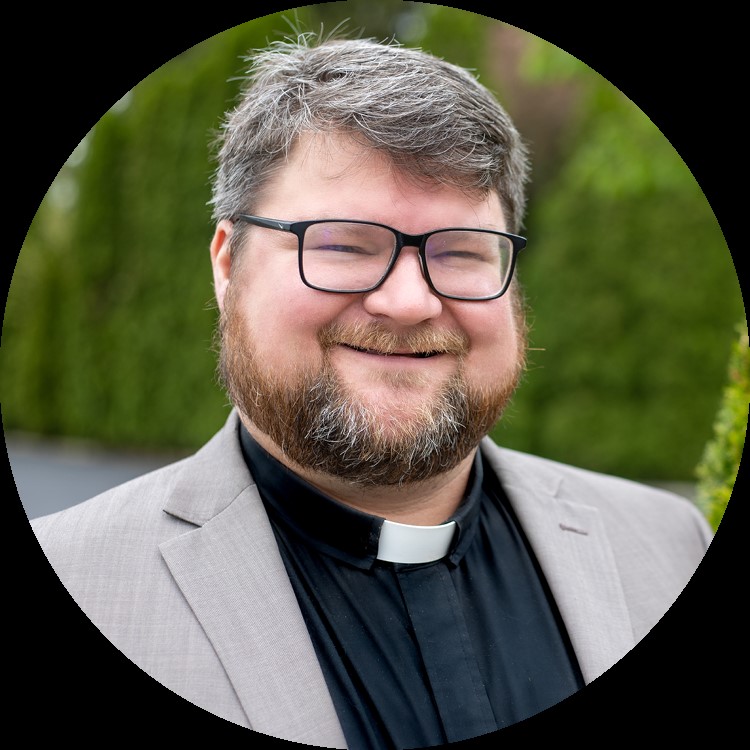 Deacon Nick Bates